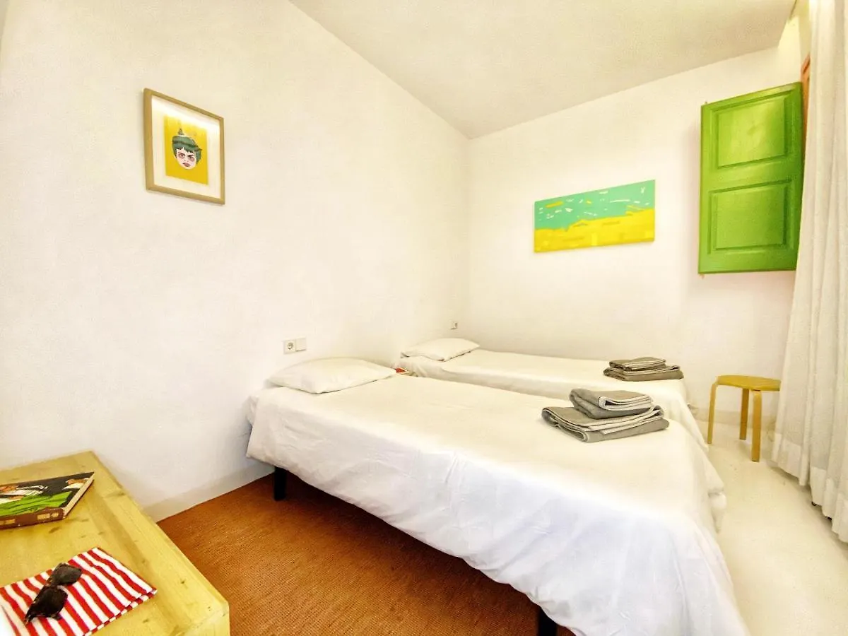 Tyche Apartment Barcelona 0*,